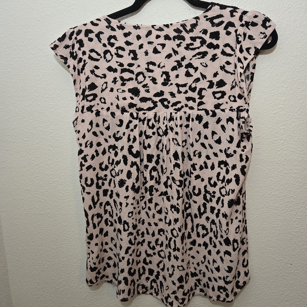 Savannah Jane Embroidered Top Medium - image 7